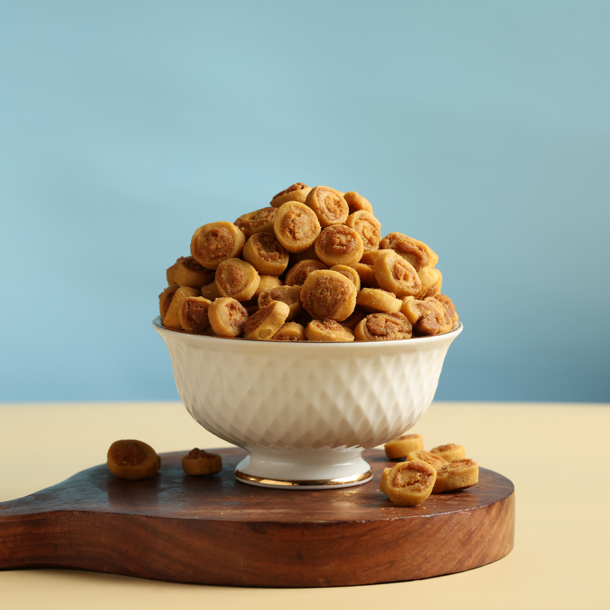 Mini Bakharwadi